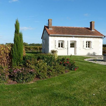 L'Ecrin Au Coeur Des Vignes Villa Saint Georges sur Cher Bagian luar foto
